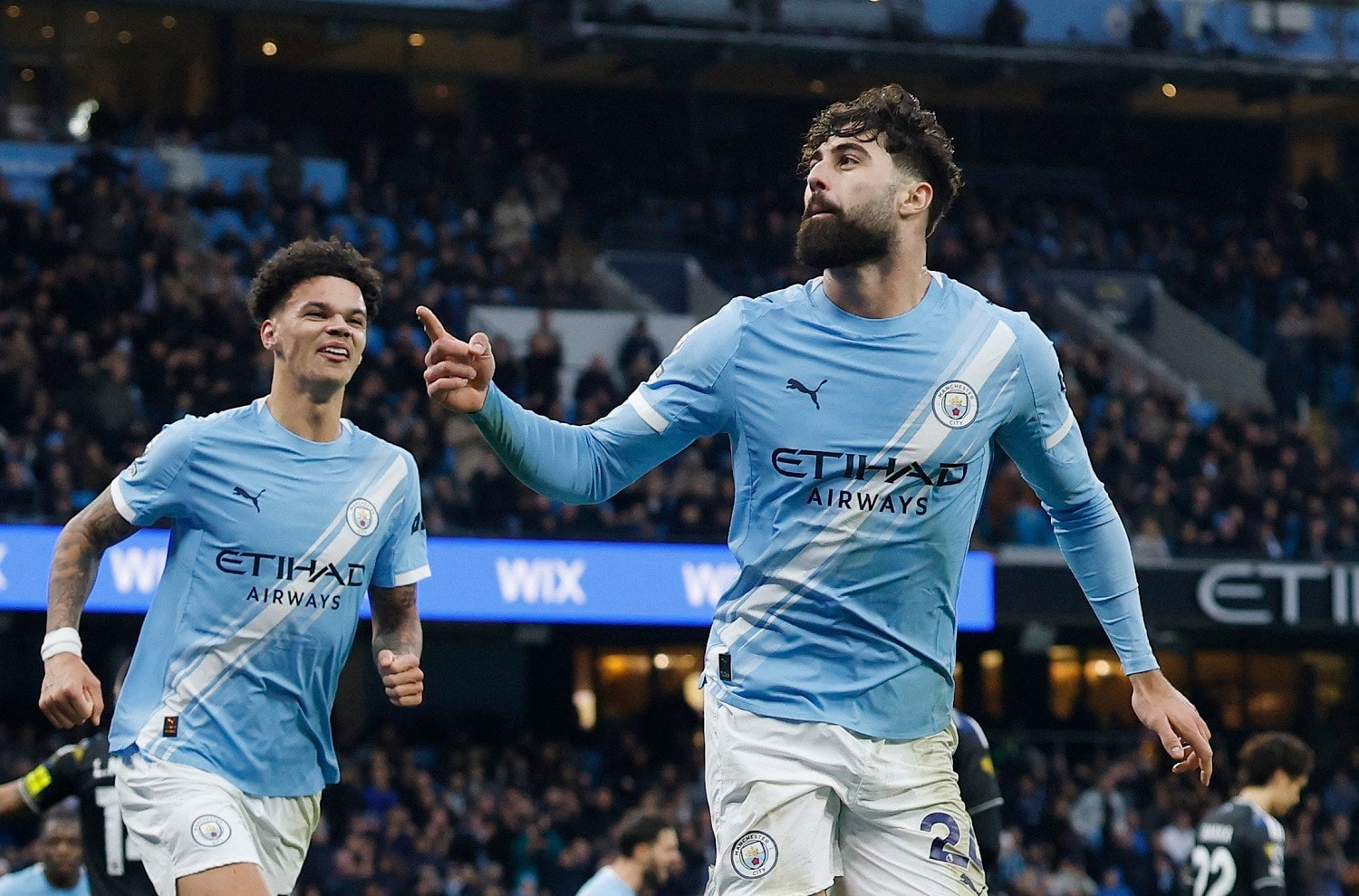 Man City thắng Leeds đầy kịch tính. (Ảnh: Reuters)