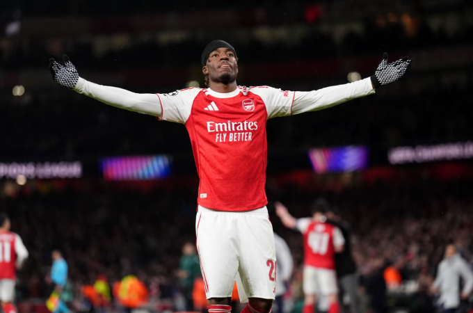 Noni Madueke mừng bàn nâng tỷ số lên 2-1 trong trận Arsenal thắng Bayern 3-1 trên sân Emirates, London, Anh ngày 26/11/2025. Ảnh: PA Wire