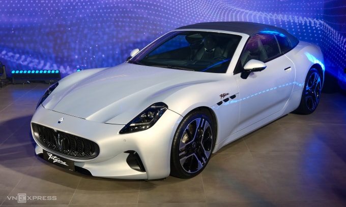 GranCabrio Folgore là mẫu mui trần thuần điện đầu tiên của Maserati. Ảnh: Hồ Tân