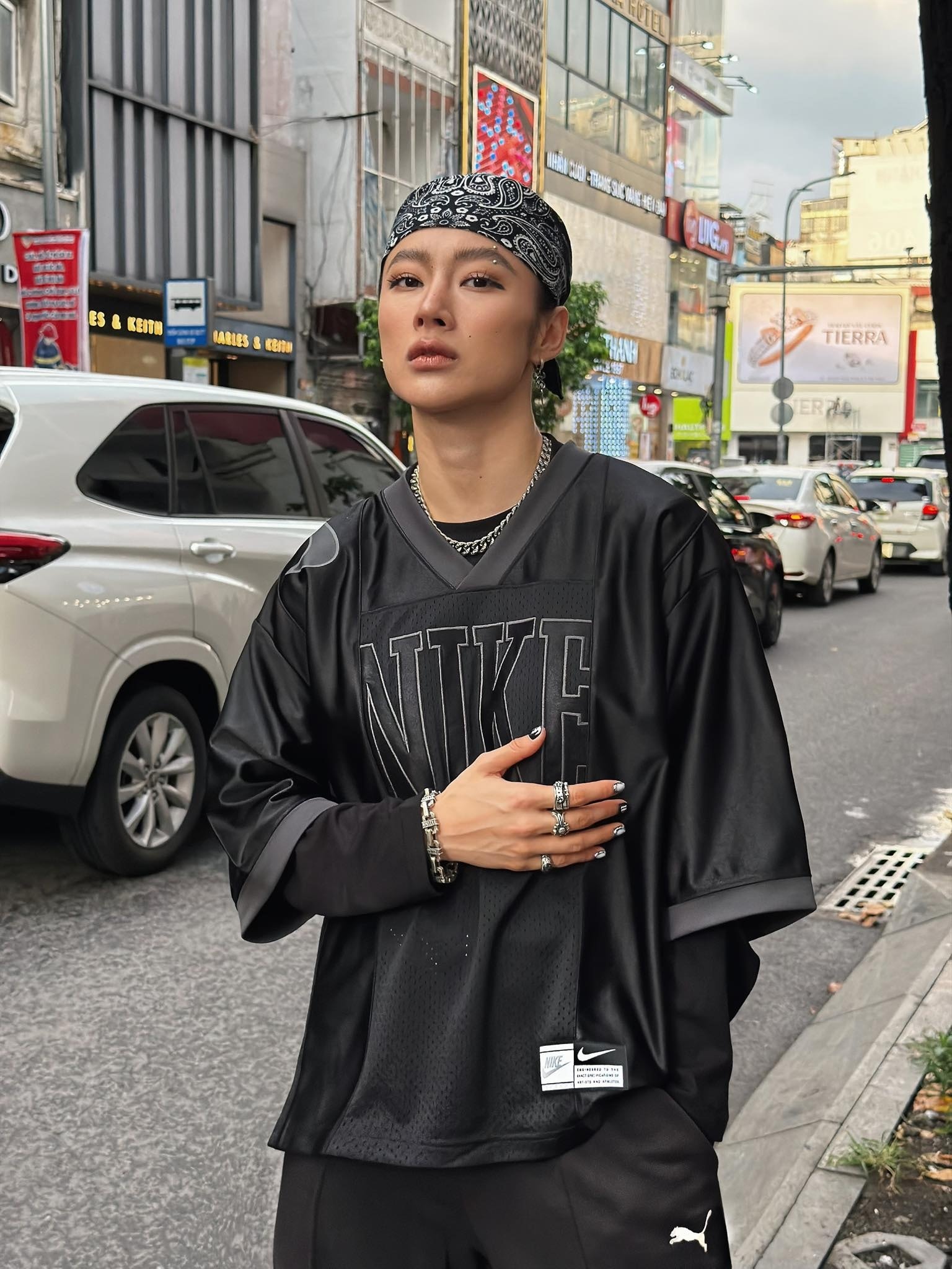 Angela Phuong Trinh anh 2