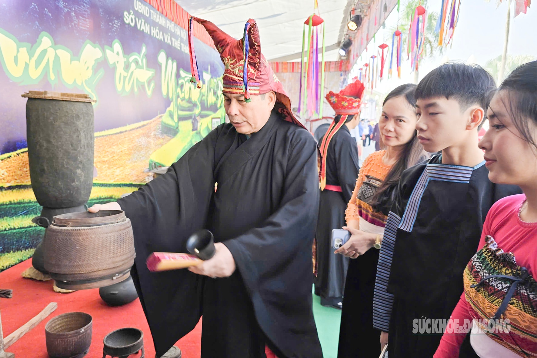 Người giữ lửa Mo Mường giữa nhịp sống hiện đại- Ảnh 3.