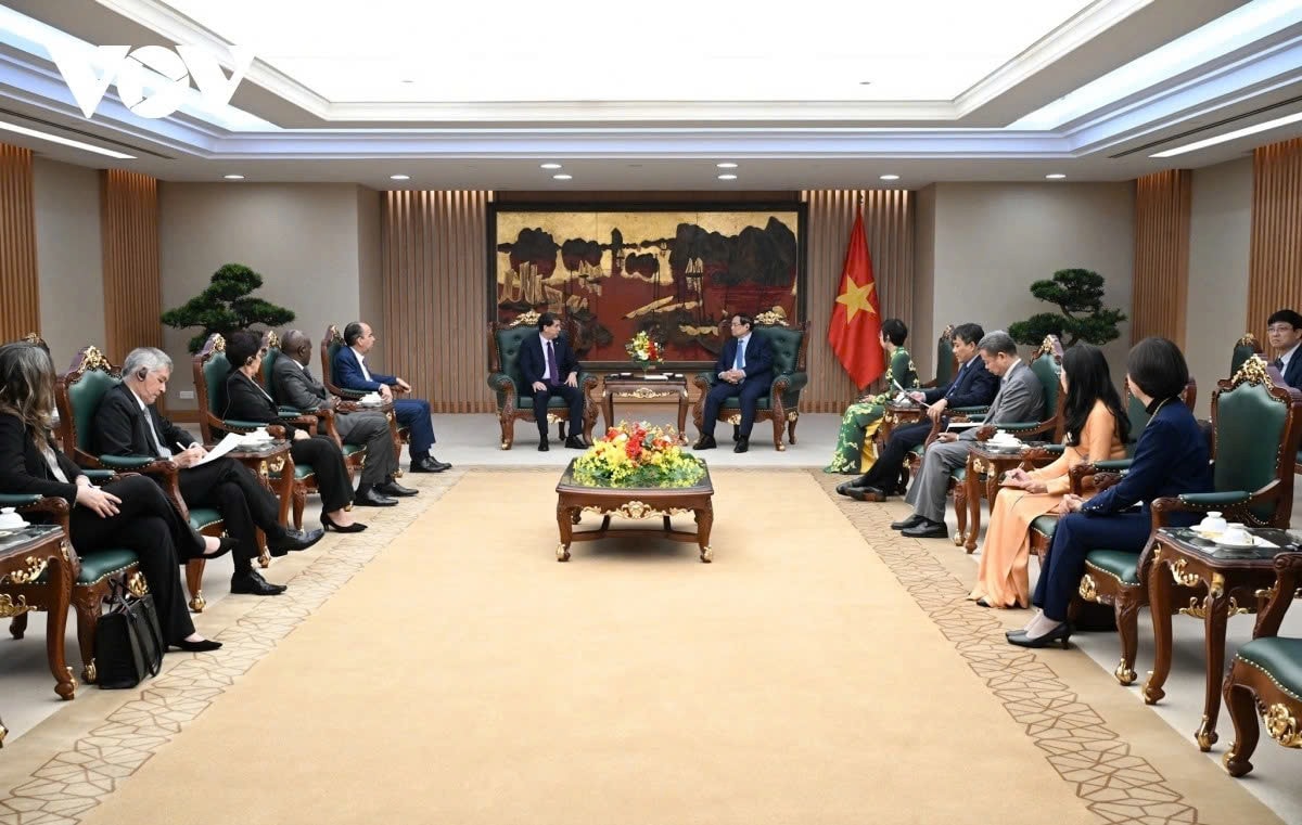 Toàn cảnh buổi tiếp.