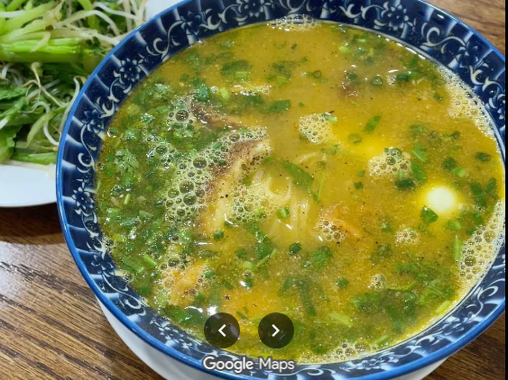 Thưởng thức bánh canh ở Hà Nội, khách ăn phải mực thối nhũn mùi tanh nồng - 2 Thưởng thức bánh canh ở Hà Nội, khách ăn phải mực thối nhũn mùi tanh nồng - 2