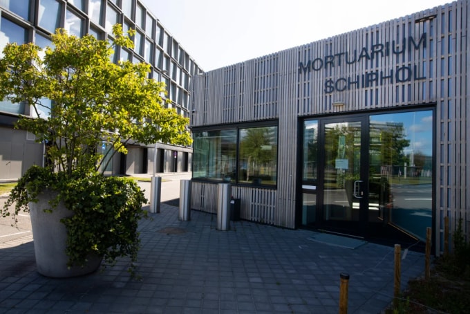 Nơi làm việc của Vos tại Hà Lan. Ảnh: CNN