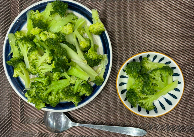 Bông cải xanh chứa sulforaphane, một hợp chất giúp tăng cường giải độc ở gan. Ảnh: Anh Chi