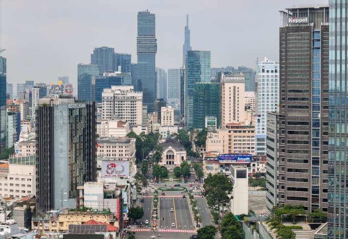 Bất động sản khu trung tâm TP HCM, trục đường Lê Lợi tháng 10/2025. Ảnh: Quỳnh Trần
