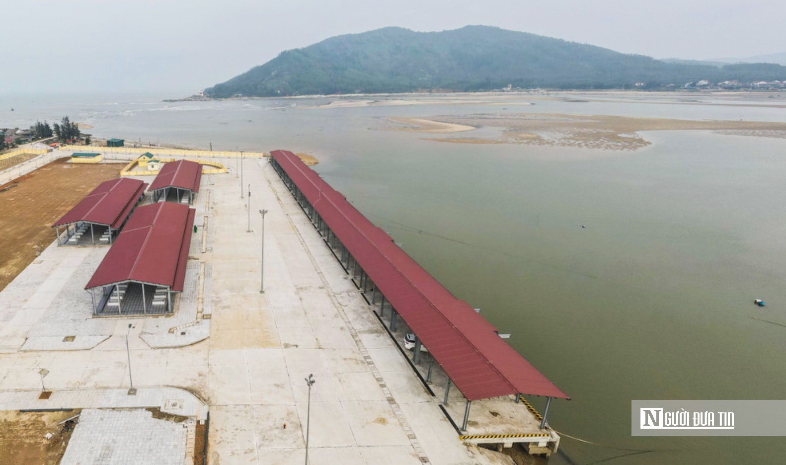 Kỳ vọng đột phá kinh tế biển khi cảng cá bậc nhất Hà Tĩnh chính thức hoạt động- Ảnh 1. Kỳ vọng đột phá kinh tế biển khi cảng cá bậc nhất Hà Tĩnh chính thức hoạt động- Ảnh 1.