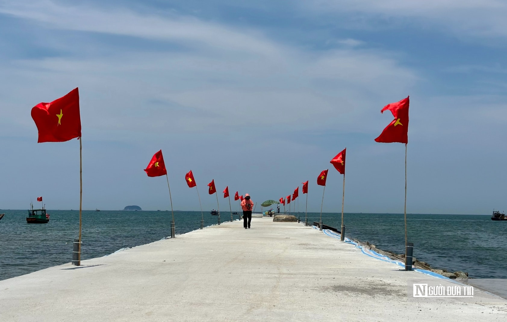 Kỳ vọng đột phá kinh tế biển khi cảng cá bậc nhất Hà Tĩnh chính thức hoạt động- Ảnh 3. Kỳ vọng đột phá kinh tế biển khi cảng cá bậc nhất Hà Tĩnh chính thức hoạt động- Ảnh 3.