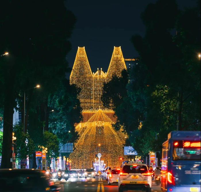 (Lang Thang Sài Gòn)