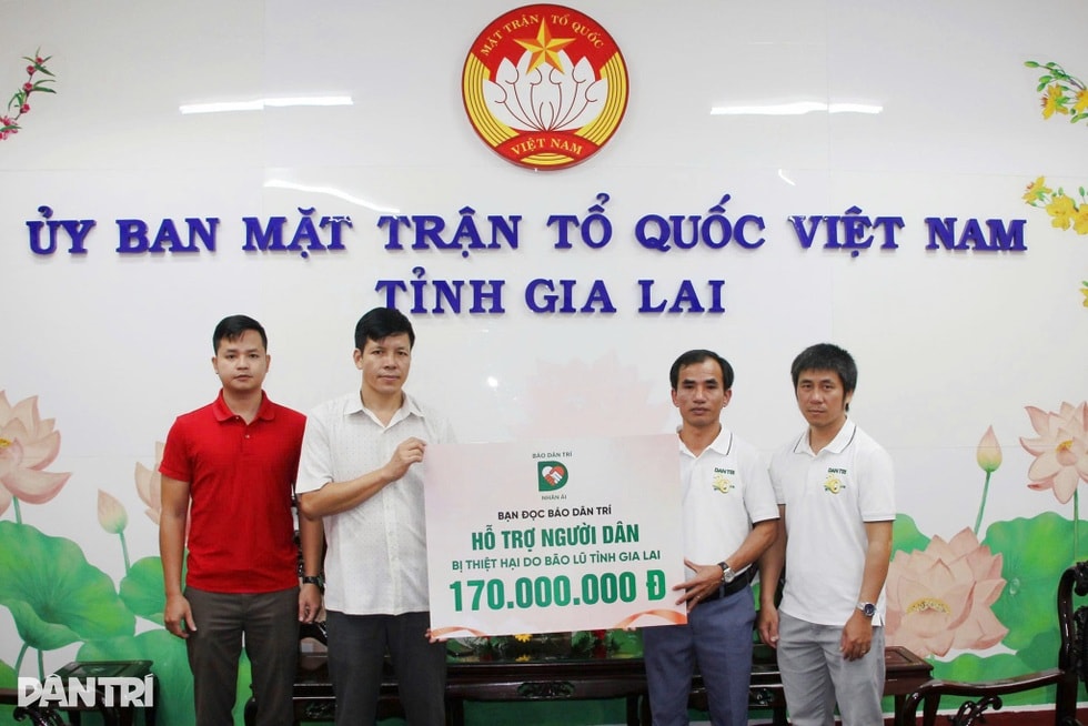 Hỗ trợ 170 triệu đồng giúp người dân Gia Lai bị sập nhà do bão lũ - 1