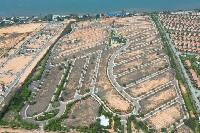 Hàng loạt hạng mục trong dự án Sentosa Villa đã được xây dựng dù chưa có phép. Ảnh: Việt Quốc