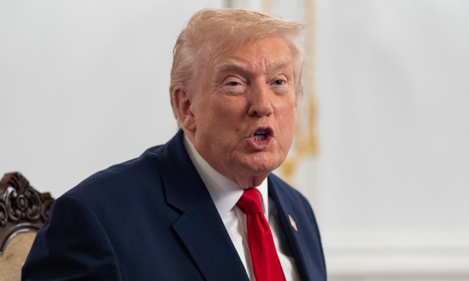 Tổng thống Mỹ Donald Trump tại dinh thự Mar-a-Lago hôm 27/11. Ảnh: AP