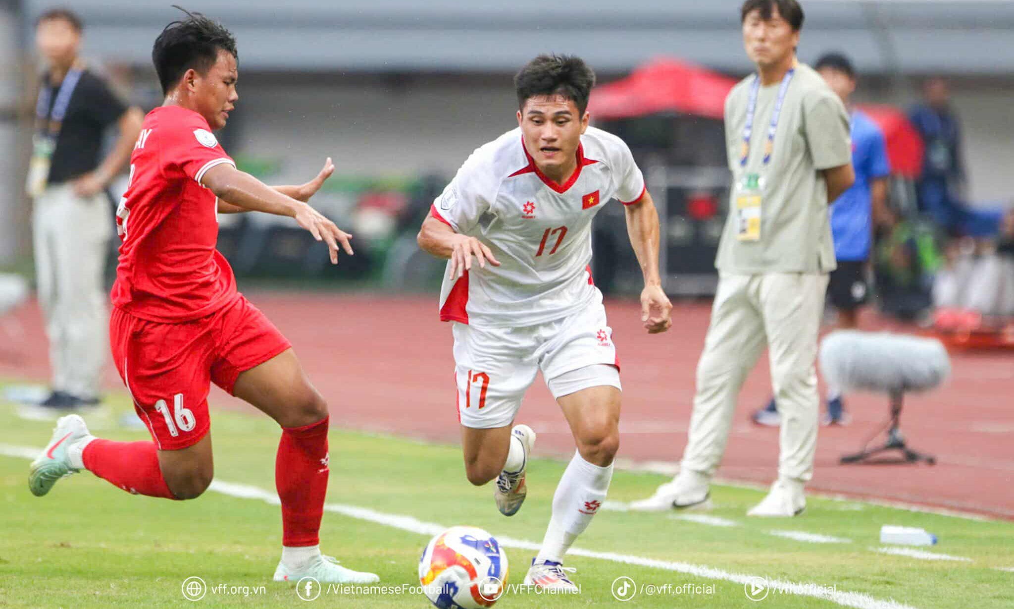 U23 Việt Nam thắng Lào 3-0 ở giải Đông Nam Á.
