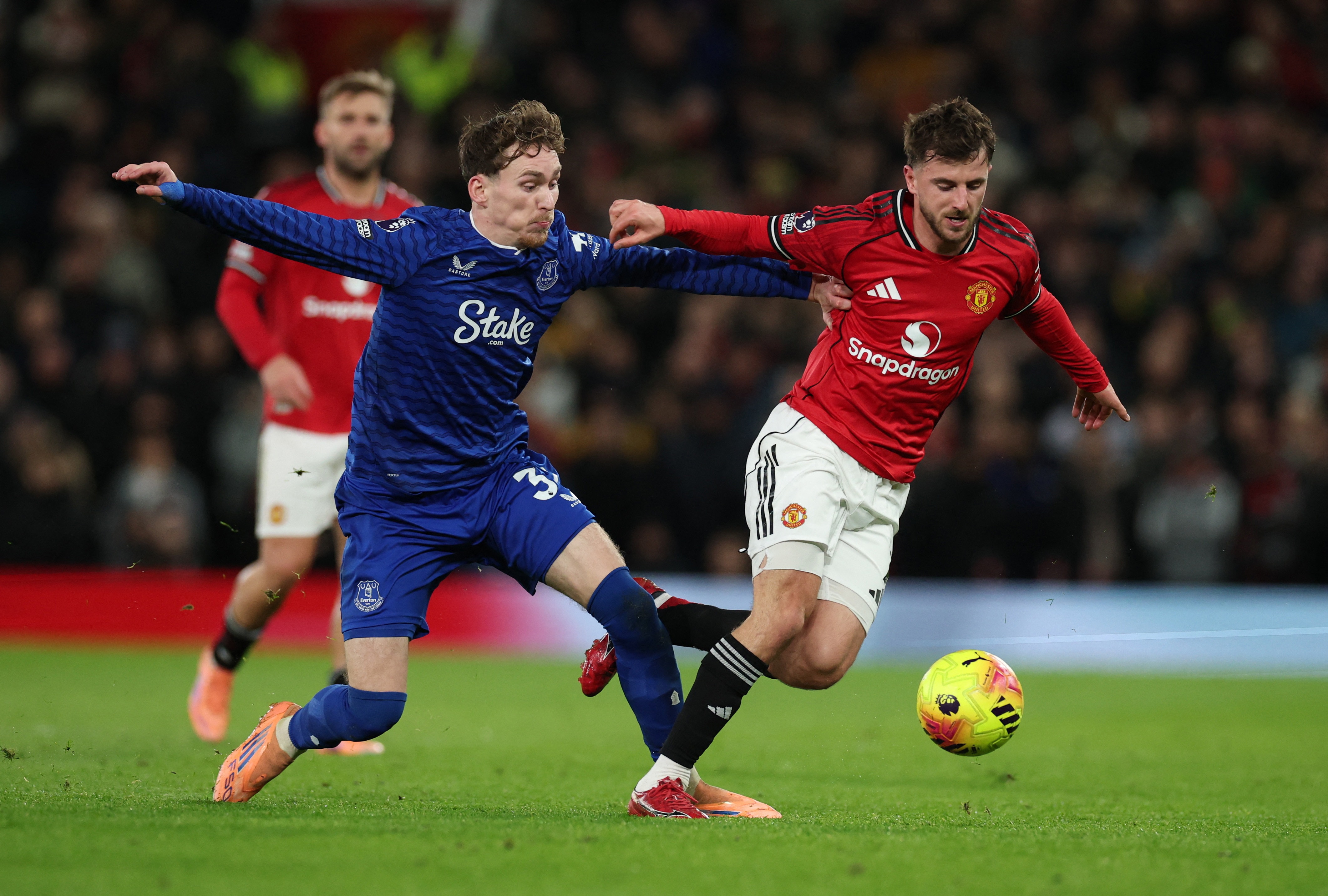 Man Utd luôn có chỗ đứng trong lòng người hâm mộ Việt Nam. (Ảnh: Reuters)