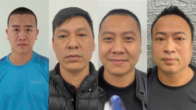 Hoàng Tạ Minh Cường (áo xanh) và các bị can. Ảnh: Công an cung cấp