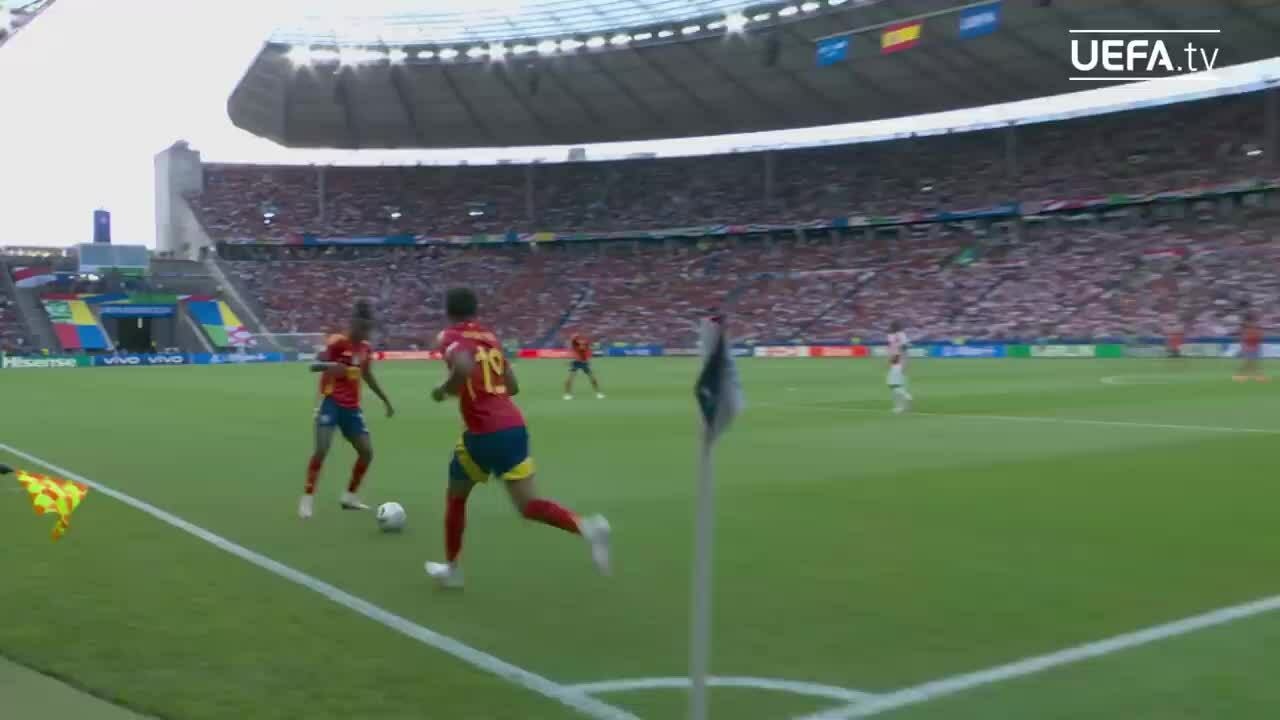 Màn trình diễn siêu hạng của Lamine Yamal trong trận đấu Pháp