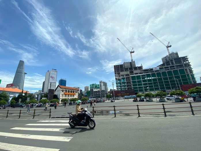 Bảng giá đất lần đầu tại TPHCM: Dự kiến trung tâm giá như cũ, vùng mới tăng - Ảnh 2.