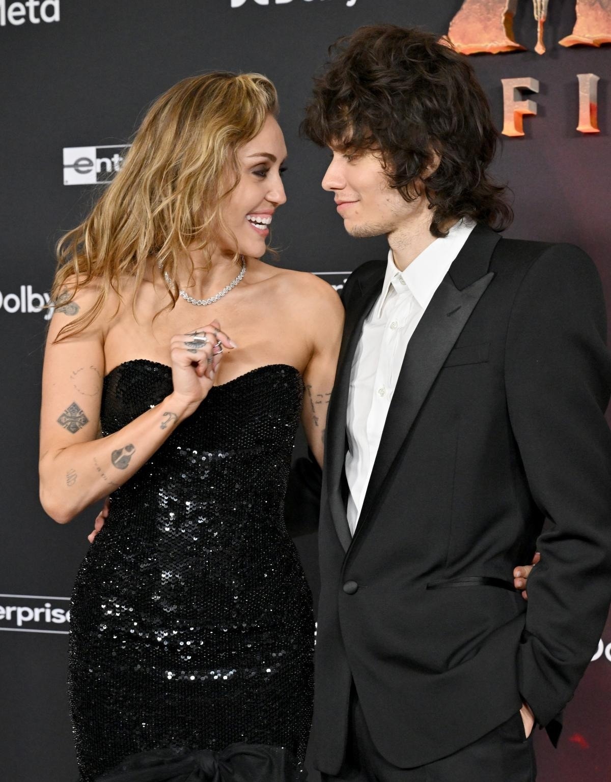 Miley Cyrus ảnh 1 Miley Cyrus anh 1