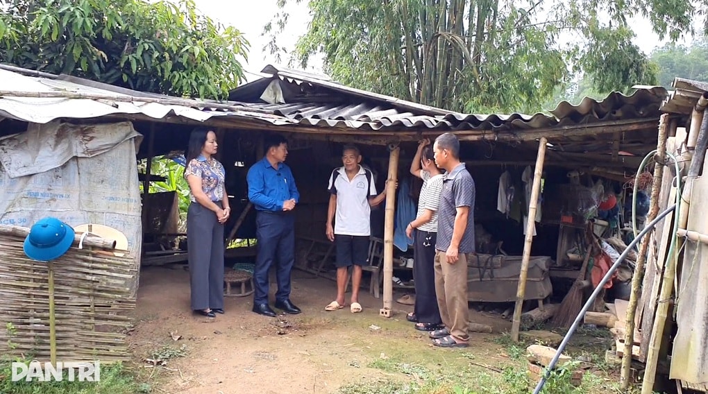 Vợ mất sớm, các con khó nghèo, cụ ông 82 tuổi: “Không muốn phiền con cháu” - 4 Vợ mất sớm, các con khó nghèo, cụ ông 82 tuổi: “Không muốn phiền con cháu” - 4