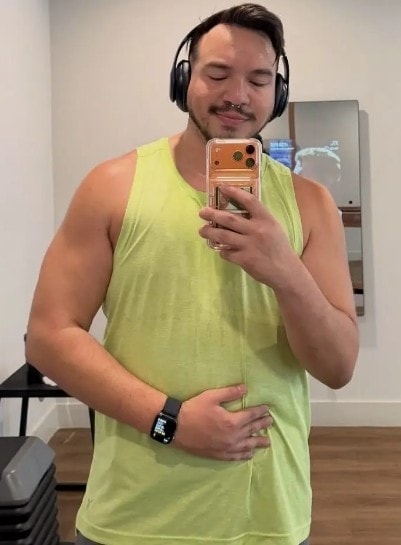 Ramirez tự tin diện đồ mình thích sau phẫu thuật. Ảnh: Kelbin Ramirez