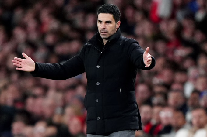 HLV Mikel Arteta chỉ đạo trong trận. Ảnh: PA Wire
