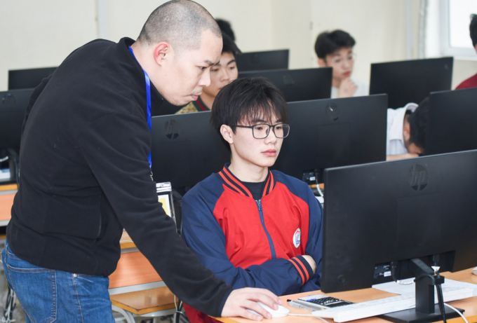 Thí sinh trong phòng thi đánh giá tư duy của Đại học Bách khoa Hà Nội hồi tháng 1. Ảnh: HUST
