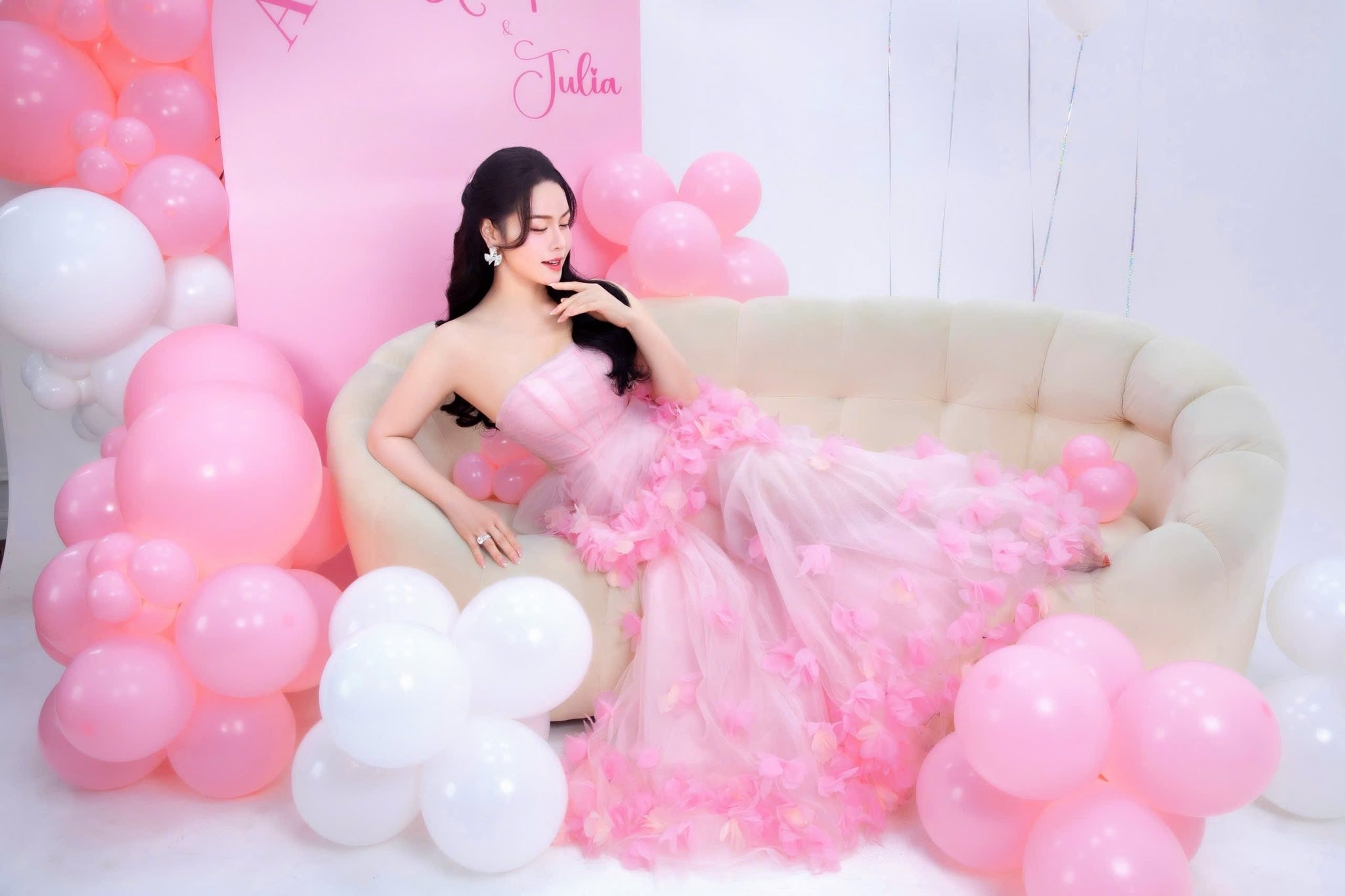 Nhật Kim Anh ảnh 6 Nhat Kim Anh anh 6