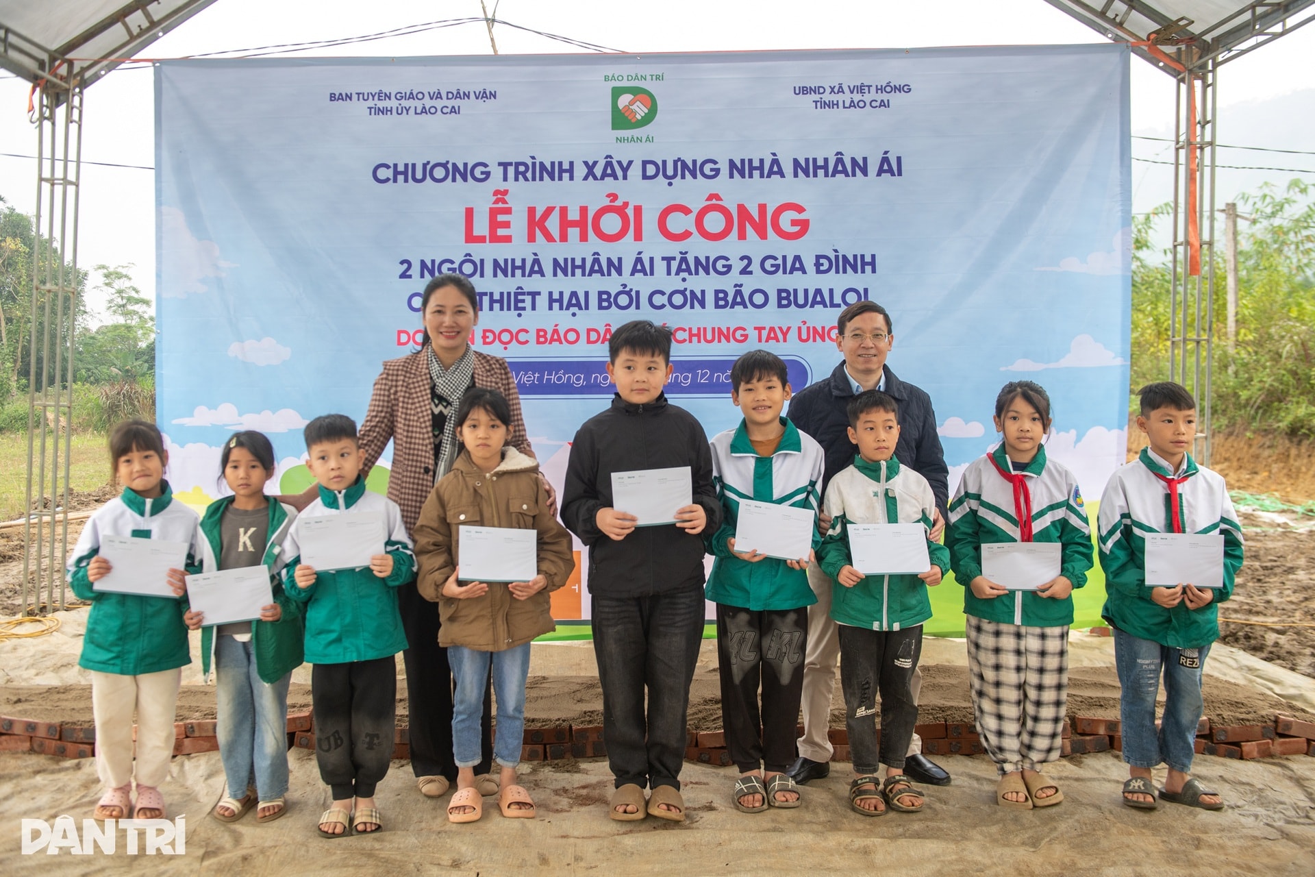 “Mong rằng ngọn lửa nhân ái sẽ lan tỏa và cháy mãi” - 11 “Mong rằng ngọn lửa nhân ái sẽ lan tỏa và cháy mãi” - 11