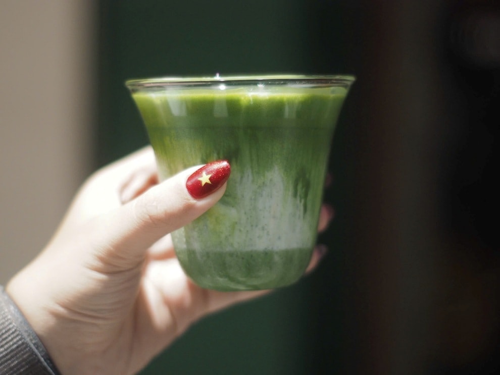 Khách Tây mê đồ uống của quán ở Hà Nội, gửi nhờ 500.000 đồng để trừ tiền - 2