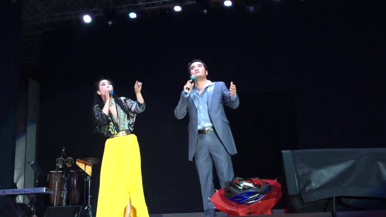 Kiều Oanh khoe sở trường ca vọng cổ hơi dài trong tiết mục cùng Hoàng Nhất năm 2016