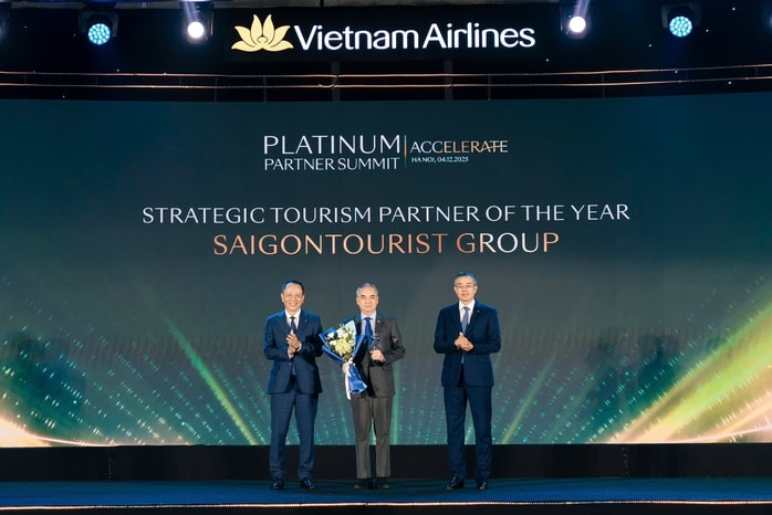Saigontourist Group được vinh danh “Đối Tác Chiến Lược Du Lịch” của Vietnam Airlines - Ảnh 2. Saigontourist Group được vinh danh “Đối Tác Chiến Lược Du Lịch” của Vietnam Airlines - Ảnh 2.