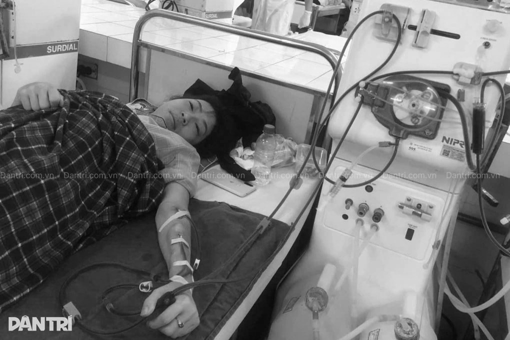 Người mẹ suy thận giai đoạn cuối gồng mình nuôi con bệnh tim đã qua đời - 1 Người mẹ suy thận giai đoạn cuối gồng mình nuôi con bệnh tim đã qua đời - 1