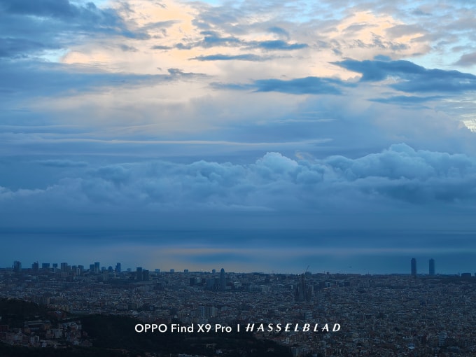 Find X9 Pro cho khả năng cân bằng trắng, tái tạo màu sắc ấn tượng.