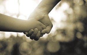 Tỷ phú nổi tiếng kết hôn lần 4 ở tuổi 82 với vợ kém 20 tuổi - Ảnh 2.