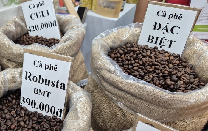 Giá cà phê hôm nay 6-12: Thêm tuần buồn - Ảnh 2.