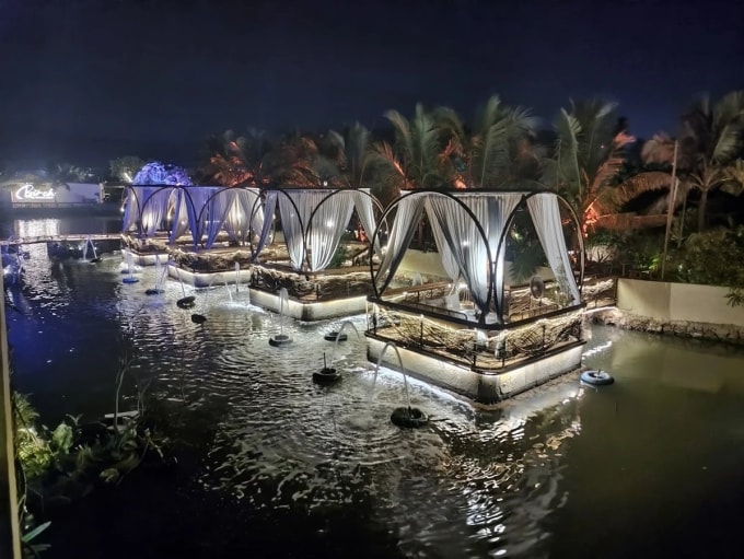 Câu lạc bộ Birch by Romeo Lane hồi tháng 1. Ảnh: Instagram/Sakshigarge