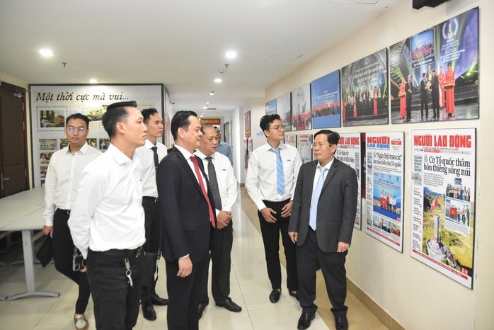 Báo Người Lao Động và Hội Quảng cáo TP HCM ký kết hợp tác chiến lược- Ảnh 2.