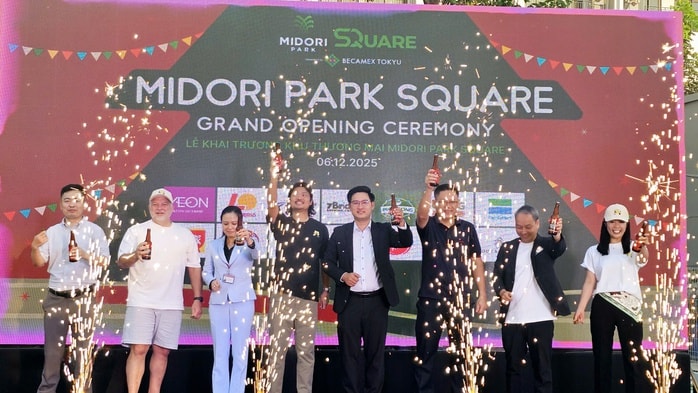 - Ảnh 4. - Ảnh 4.