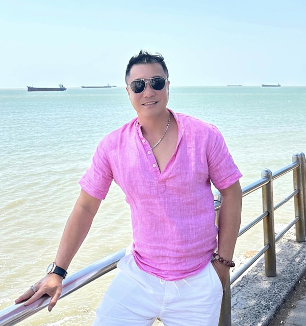 Tài tử Lý Hùng U60 vẫn độc thân, tiết lộ cát-xê 'khủng' thời đỉnh cao, bất ngờ tái xuất điện ảnh- Ảnh 6.