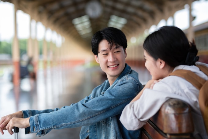 Người thiếu kiến thức giới tính và không sử dụng biện pháp an toàn khi yêu, có thể nhiễm bệnh tình dục. Ảnh minh họa: Vecteezy