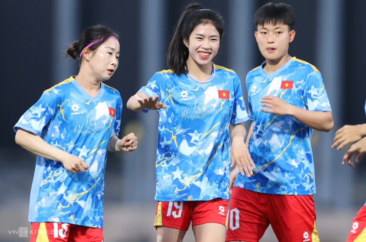 z7305650518395-ff68e65a6a514c7-3281-2317