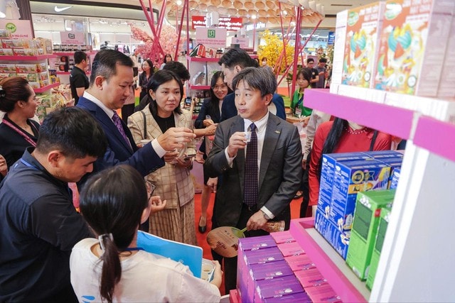 AEON mở rộng kết nối và hỗ trợ thúc đẩy tiêu thụ hàng Việt- Ảnh 3. AEON mở rộng kết nối và hỗ trợ thúc đẩy tiêu thụ hàng Việt- Ảnh 3.