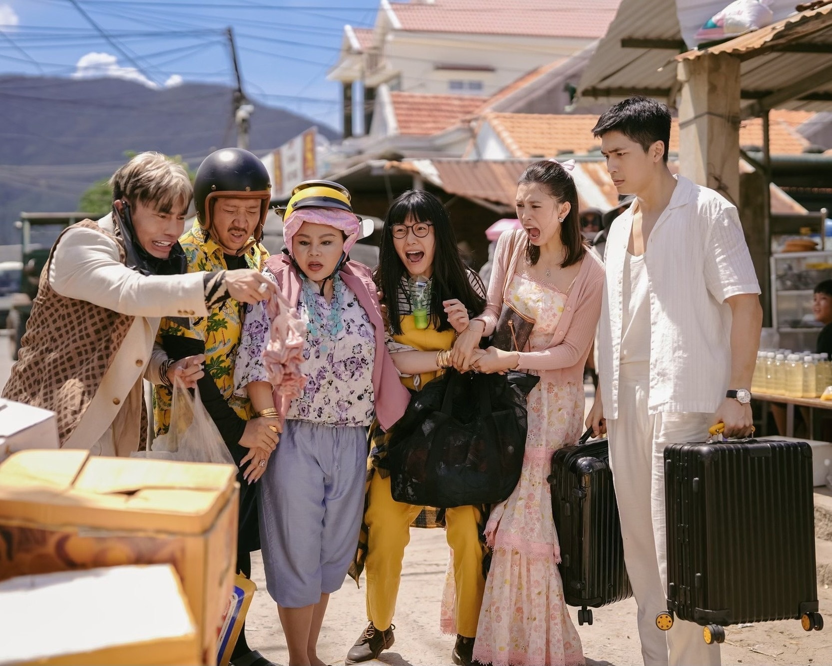 Mưa đỏ ảnh 2 Mua do anh 2