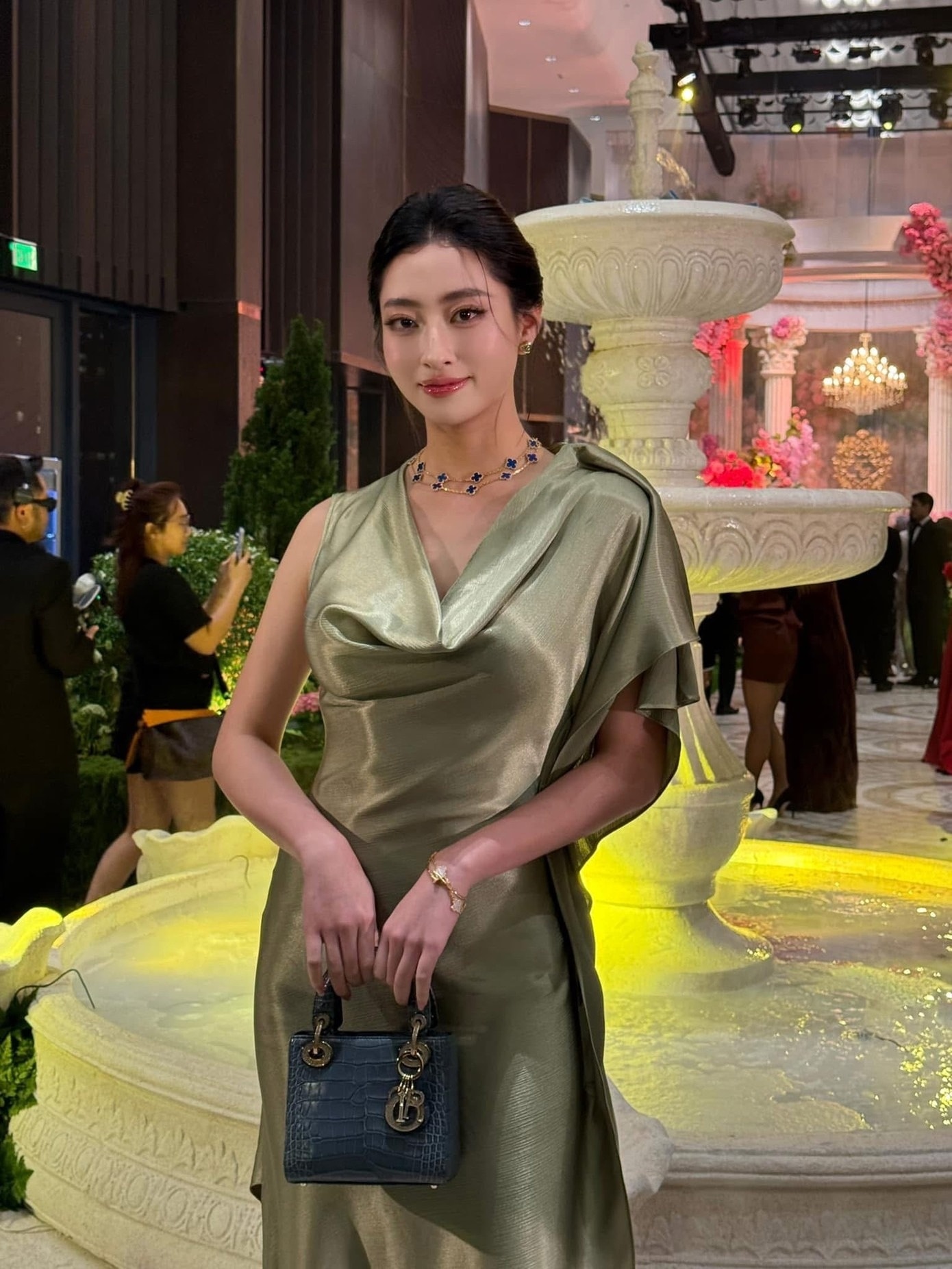 Tiên Nguyễn ảnh 2 Tien Nguyen anh 2