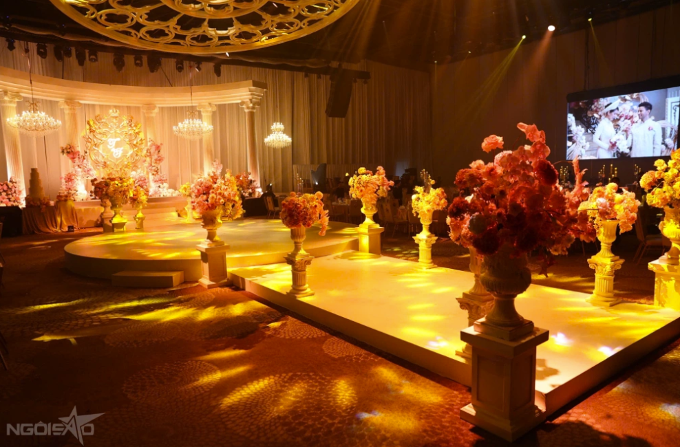 Cận cảnh nhan sắc 'đỉnh chóp' của cô dâu Tiên Nguyễn trong ngày trọng đại- Ảnh 3.