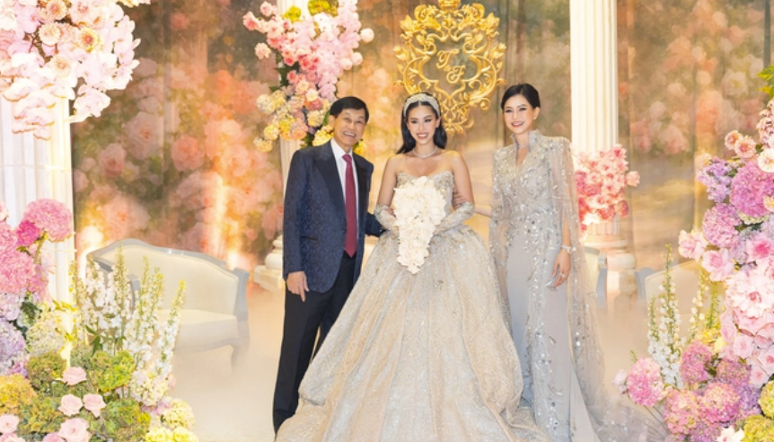 Cận cảnh nhan sắc 'đỉnh chóp' của cô dâu Tiên Nguyễn trong ngày trọng đại- Ảnh 4.