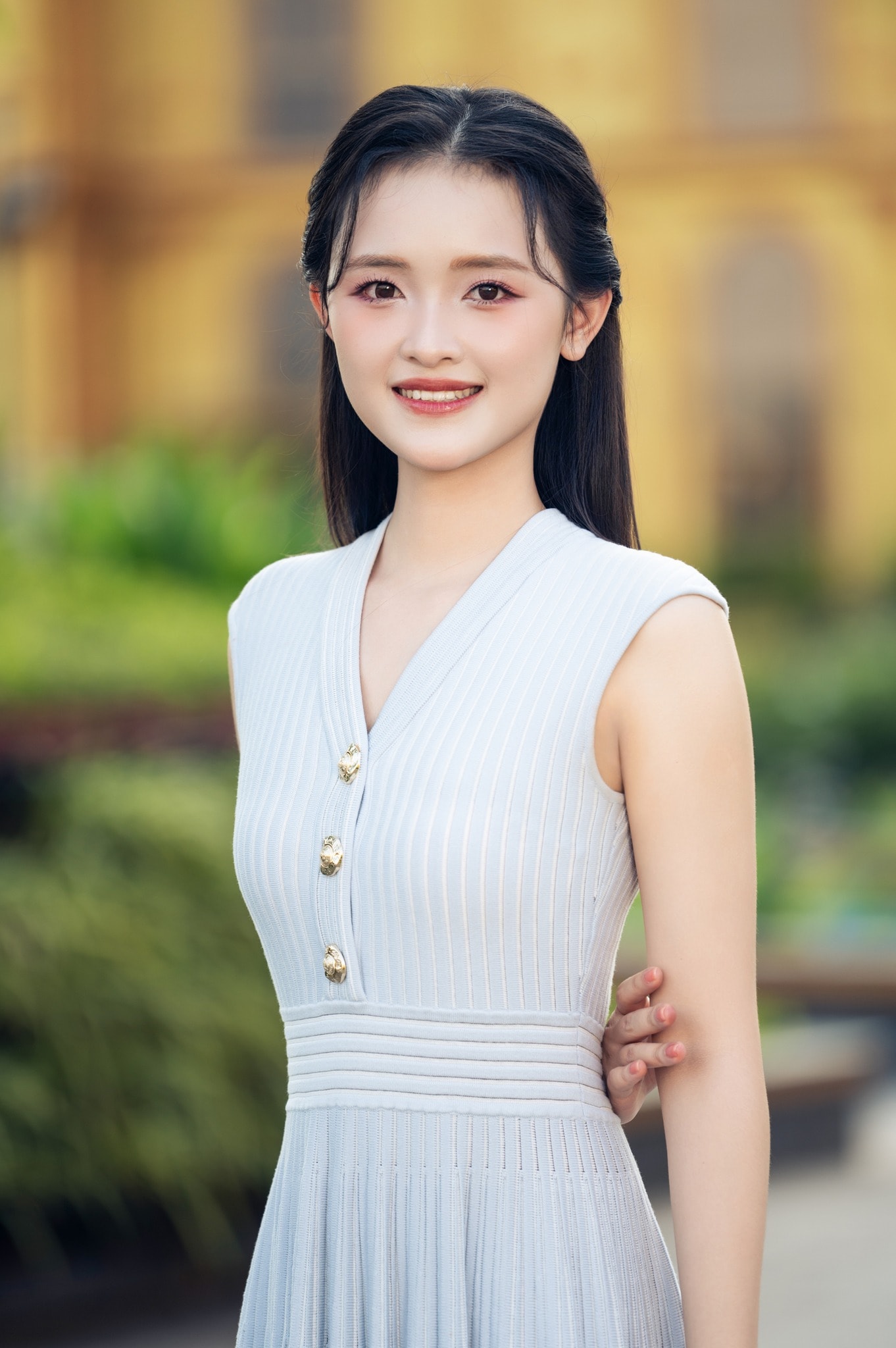 Chân dung nữ sinh Nghệ An nhỏ tuổi nhất Miss World Vietnam 2025- Ảnh 2.