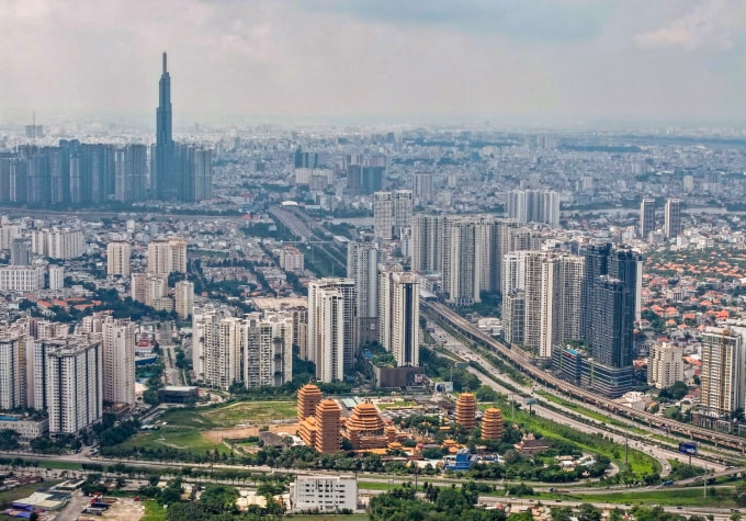 Bất động sản khu Đông TP HCM với các dự án chung cư, nhà phố. Ảnh: Quỳnh Trần