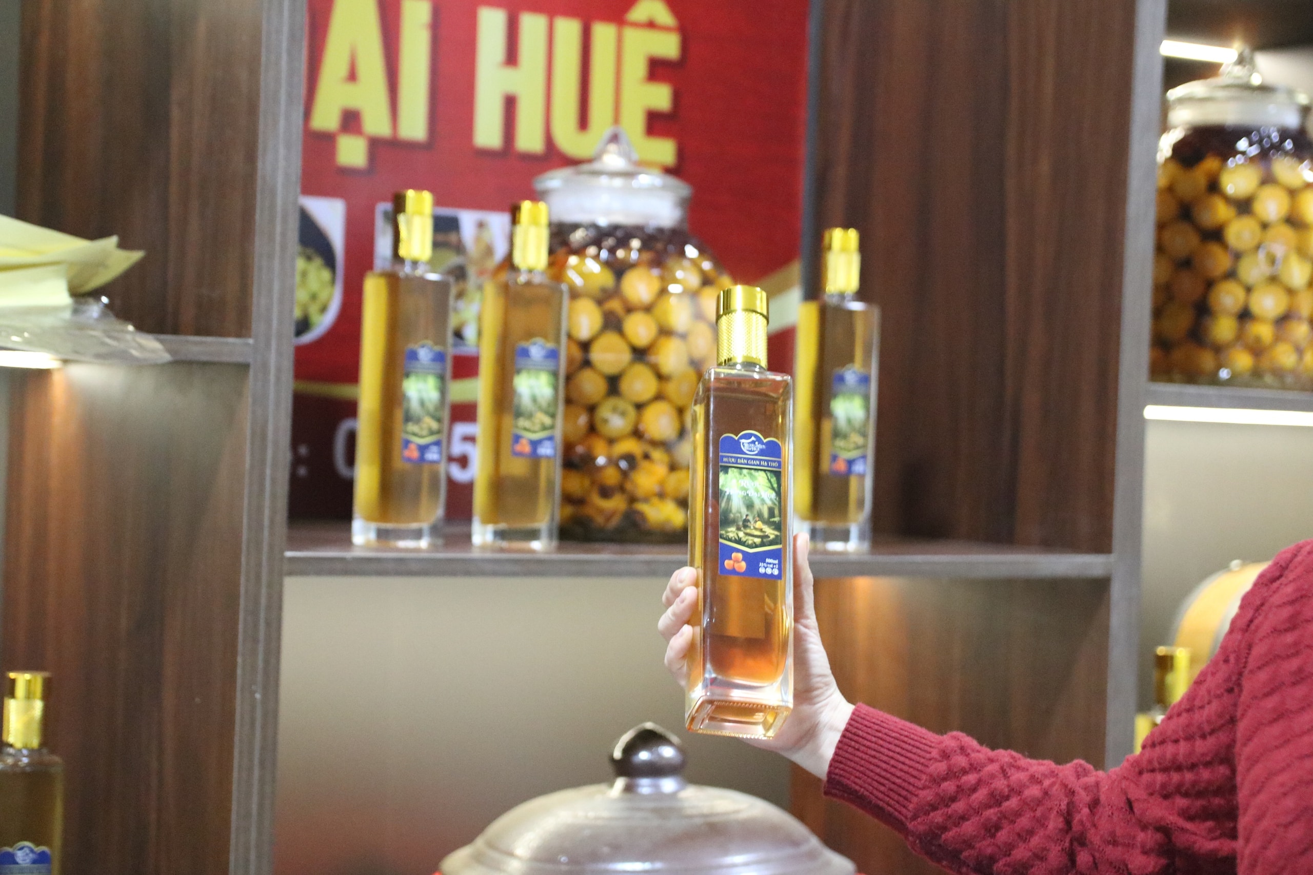 Người đàn ông 9X bỏ “trời tây” về quê khởi nghiệp tạo ra đặc sản mang hương vị hồn quê - Ảnh 10.