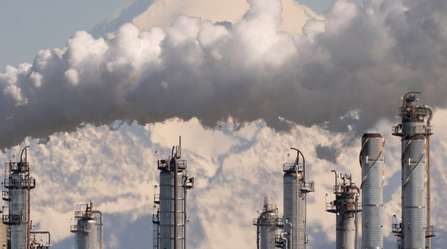 Năm 2023, lượng khí thải nhà kính của EU giảm kỷ lục. (Ảnh: Reuters)